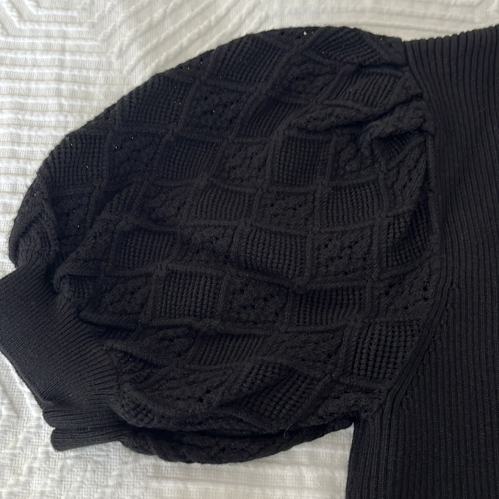 Puff Short Sleeve Sweater with diamond pattern - Picture 4 of 4